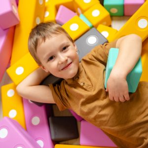 klocki tuki do balansowania i budowania