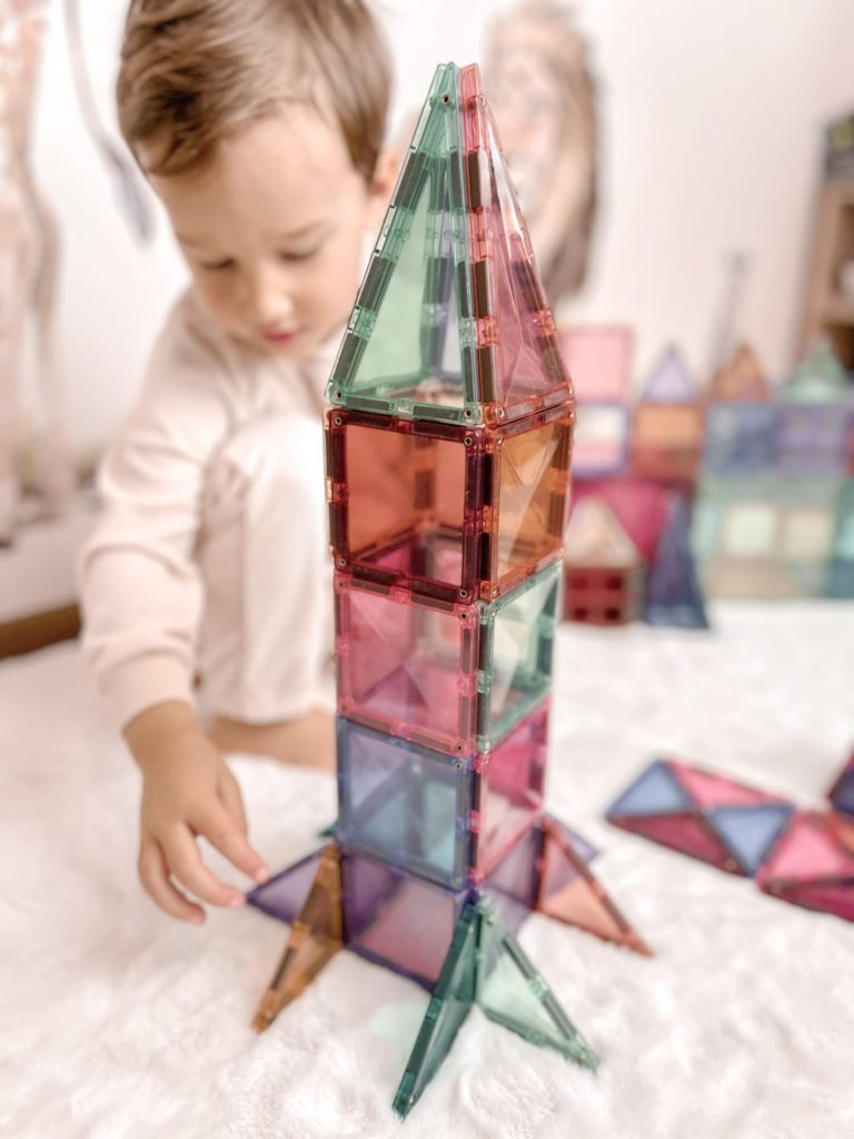 klocki magnetyczne dla dzieci do wypożyczenia