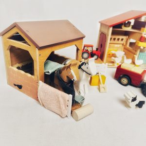 drewniane figurki zwierzęta gospodarskie